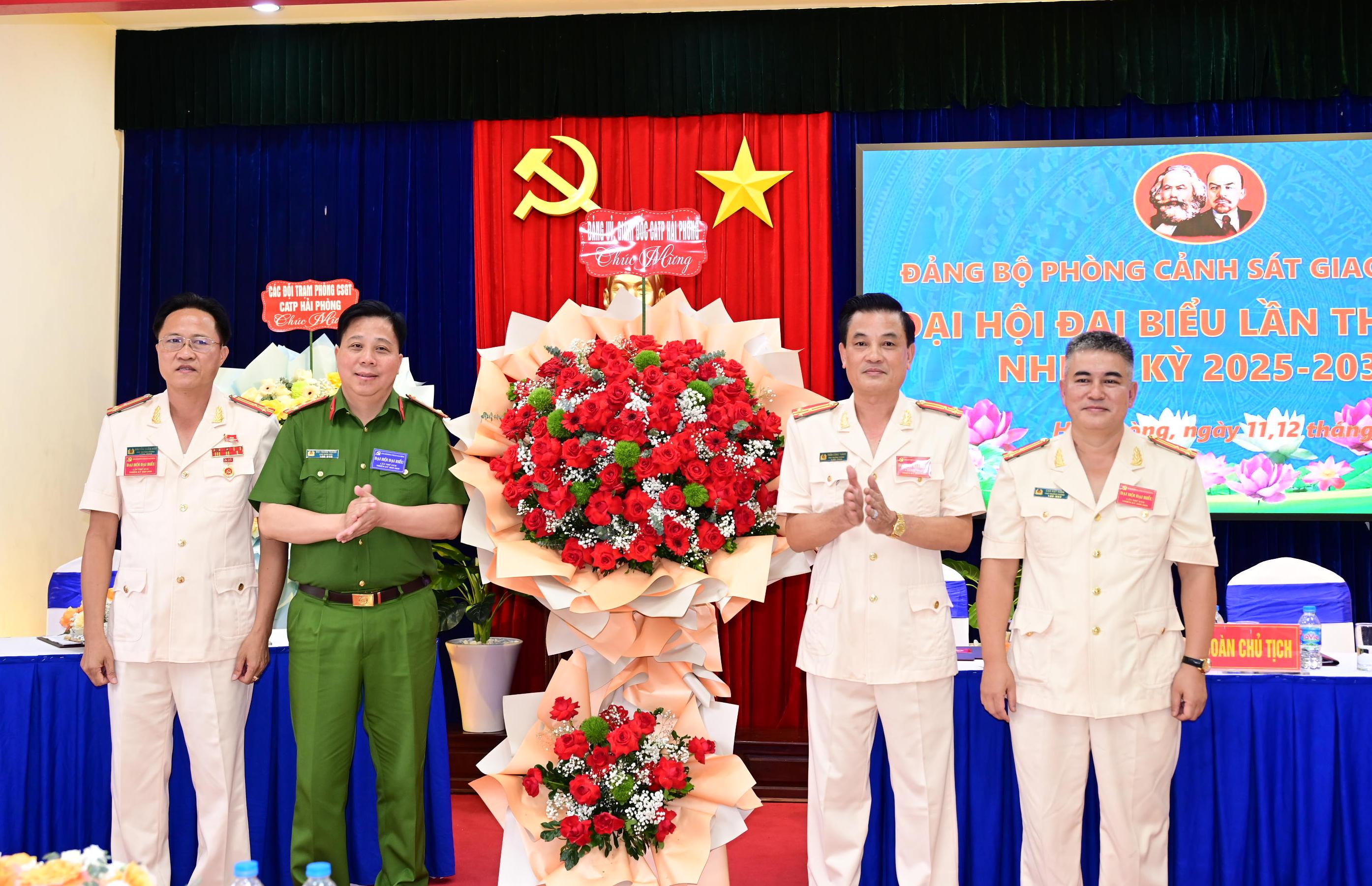 Đại hội Đảng bộ Phòng Cảnh sát giao thông: Nâng cao hiệu lực quản lý Nhà nước về TTATGT, phấn đấu kiềm chế chỉ số về tai nạn giao thông